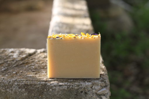 handmade lavender lemongrass essential oil soap